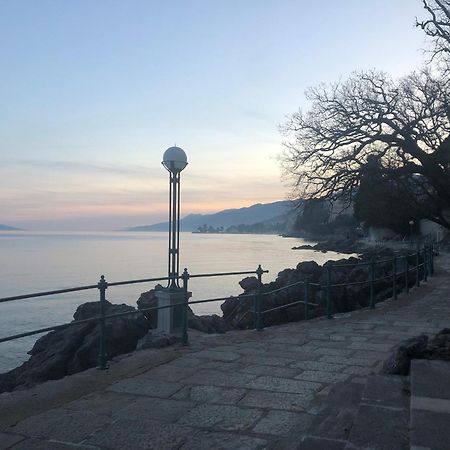 Artspace Location-Opatija-3 Bedroom House With Rooftop Garden By Beach Εξωτερικό φωτογραφία