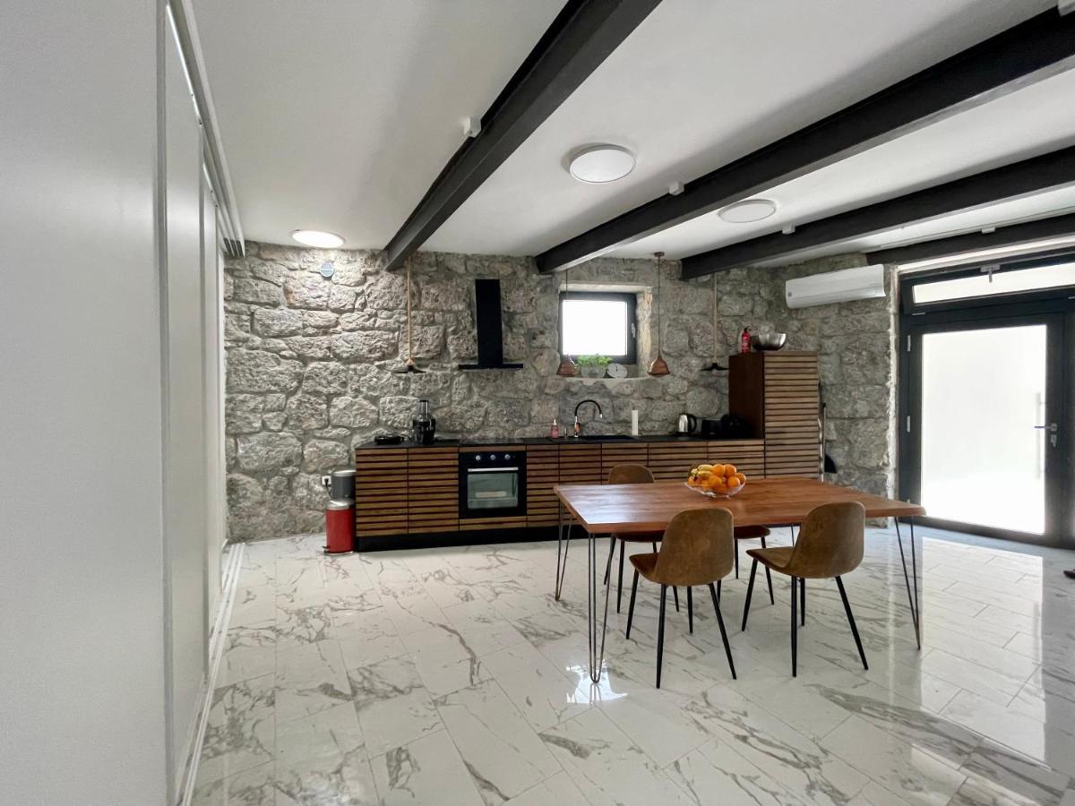 Artspace Location-Opatija-3 Bedroom House With Rooftop Garden By Beach Εξωτερικό φωτογραφία