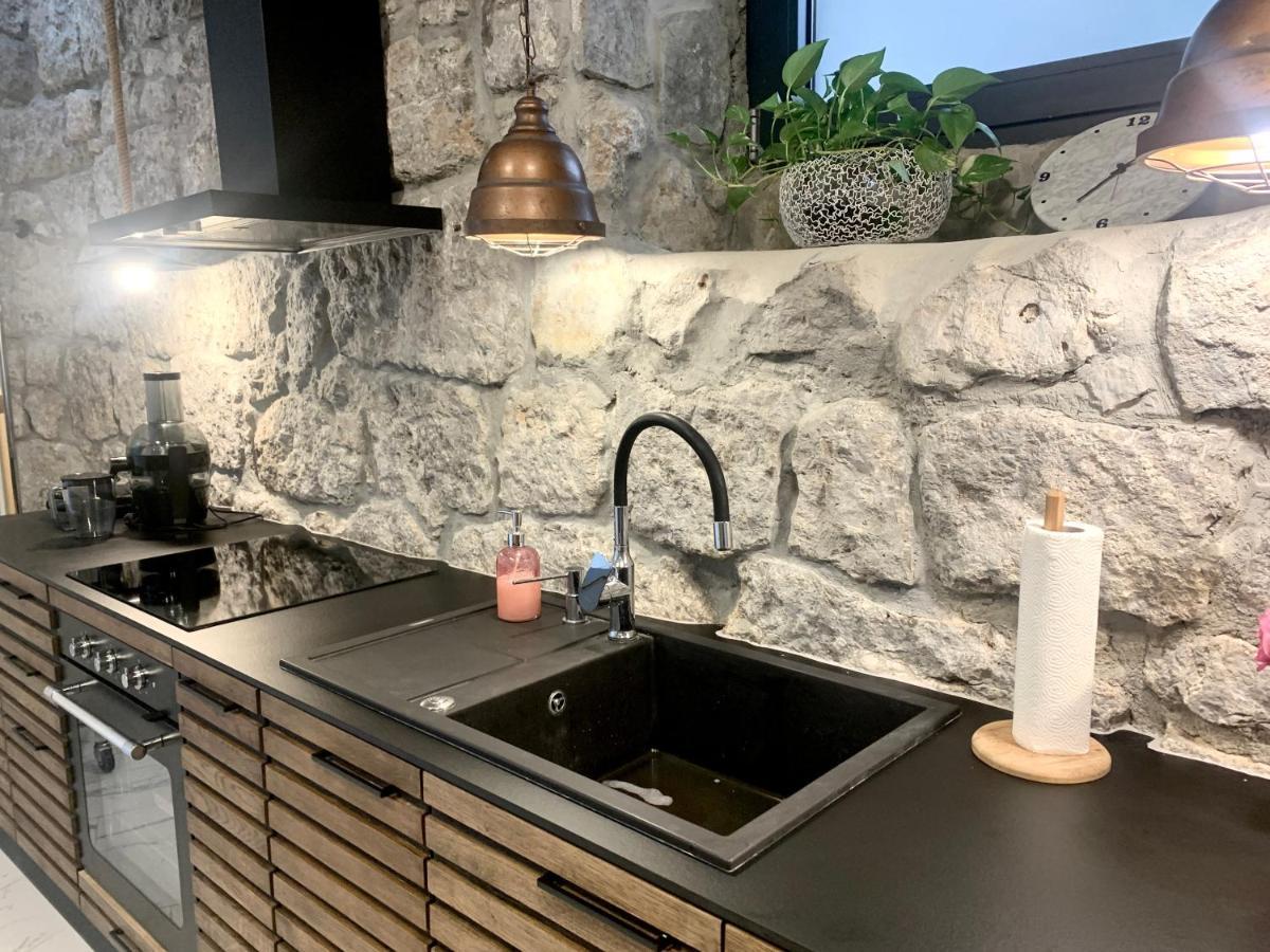 Artspace Location-Opatija-3 Bedroom House With Rooftop Garden By Beach Εξωτερικό φωτογραφία